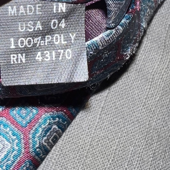 Camden Court Burgundy & Blue Mandala Tie - Picture 5 of 5